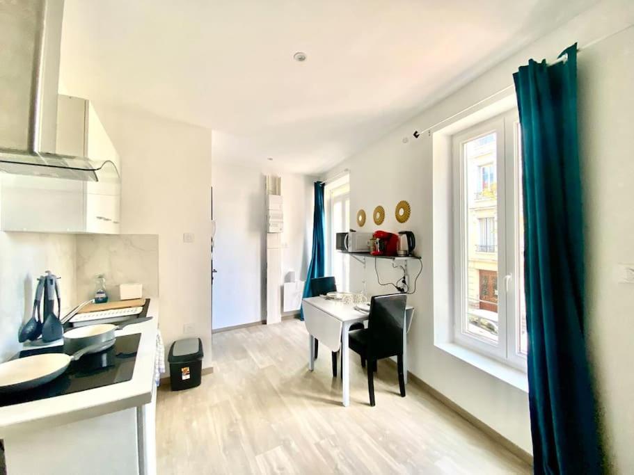 La Residence Des Celestins - Appartement Duplex N17 - Centre Виши Екстериор снимка
